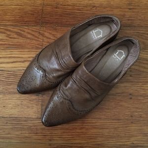 Vintage Pointed Wingtip Flats from Japan US 5.5/6